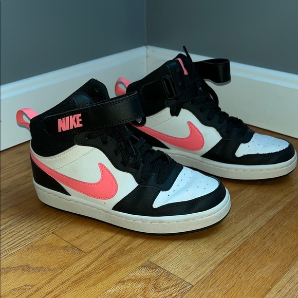 Nike Other - Nike Kids Sneakers - Black, White, and Pink